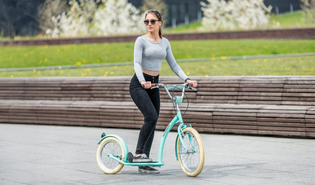 hulajnoga na pompowanych kółkach